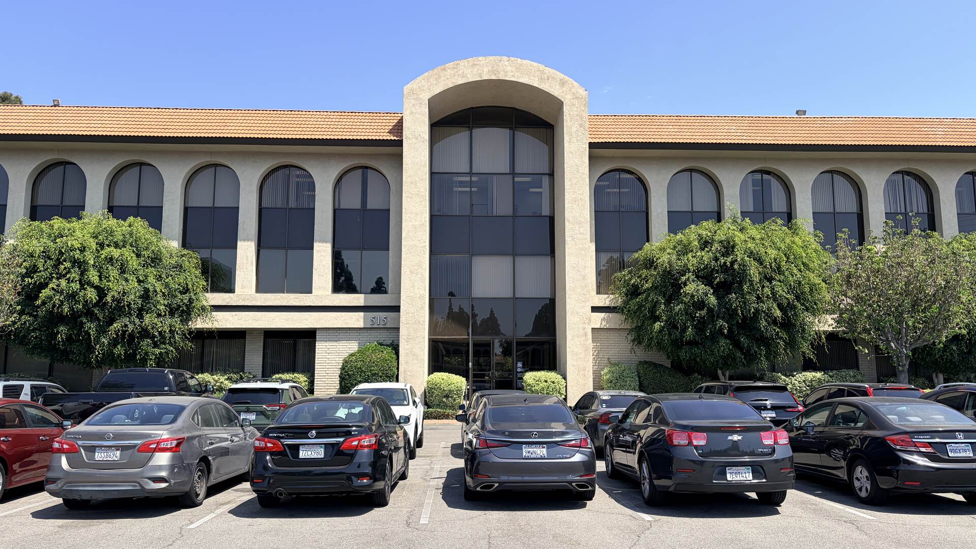 Ryon Acu Clinic building exterior